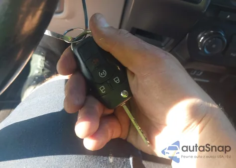 2017 Ford F-150 Xlt z USA, uszkodzony, nr VIN 1FTEW1CP2HFC41957